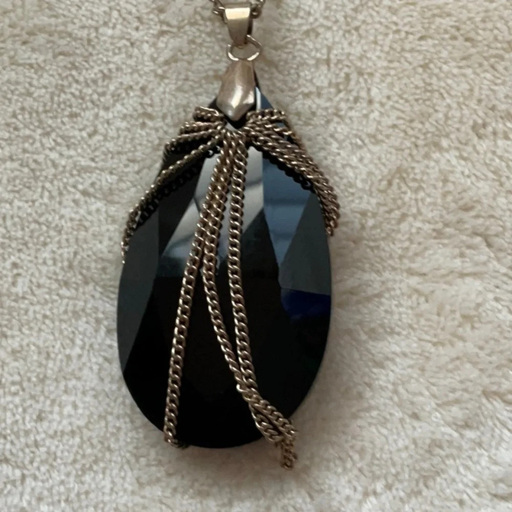 Necklace - Picture 5 of 5